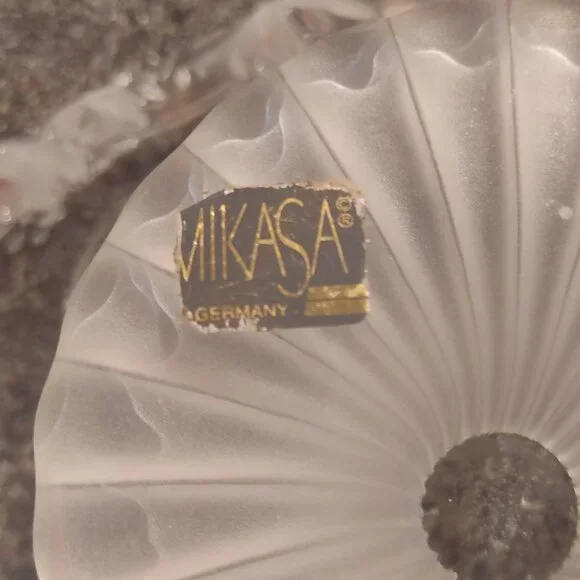 Mikasa Crystal Peacock Cake Stand - vintage - Picture 11 of 16